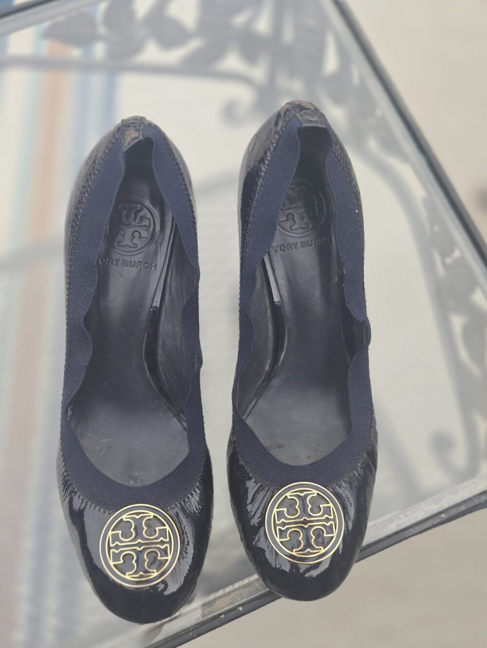 Tory Burch | 8 | Caroline Navy Patent Leather Mid Heel Elastic Pump Heels
